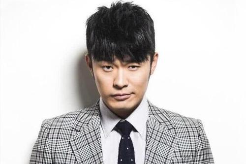 娱乐圈吃瓜爆料陈赫视频,娱乐圈吃瓜爆料背后的真相揭秘